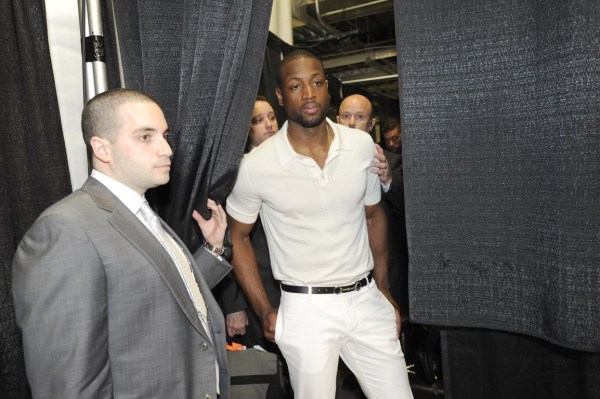 韩足晚报（2025.12.13）金泉和尚武明年恐迎来双输（韩足晚报（2025.12.13）：金泉与尚武明年或陷双败局）