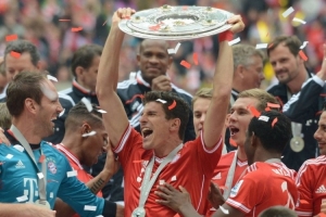 开拓者状态回升终止连败（开拓者回勇，连败止步）