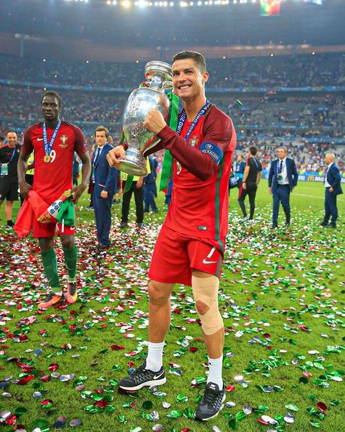 阿斯：恩德里克租借里昂已经敲定，即使阿隆索离任也不会改变（阿斯：恩德里克租借至里昂已敲定，阿隆索离任与否不影响决定）