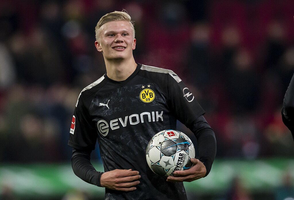 跑位决定进球机会（得分关键在跑位）