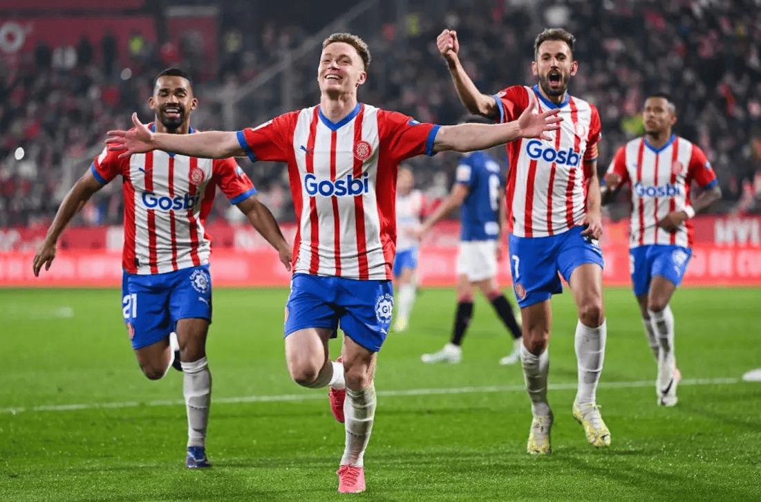 李可社媒总结：我们距离目标如此之近，但最终还是没能如愿（李可社媒回顾：近在咫尺的目标，终究擦肩而过）