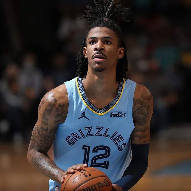 亚特兰大4-0十人热那亚晋级意杯8强，吉姆西蒂、德容恩破门（亚特兰大4-0大胜少一人热那亚挺进意杯八强，吉姆西蒂与德容恩建功）