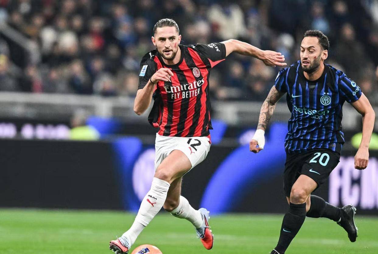 埃斯特雷马杜拉总监：很高兴抽到塞维，将会共同向雷耶斯致敬（埃斯特雷马杜拉总监：与塞维利亚相遇欣喜 将携手向雷耶斯致敬）