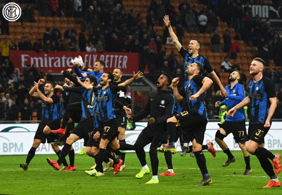 最新转会突然官宣，全网都没想到（这笔最新转会突发官宣，震惊全网）