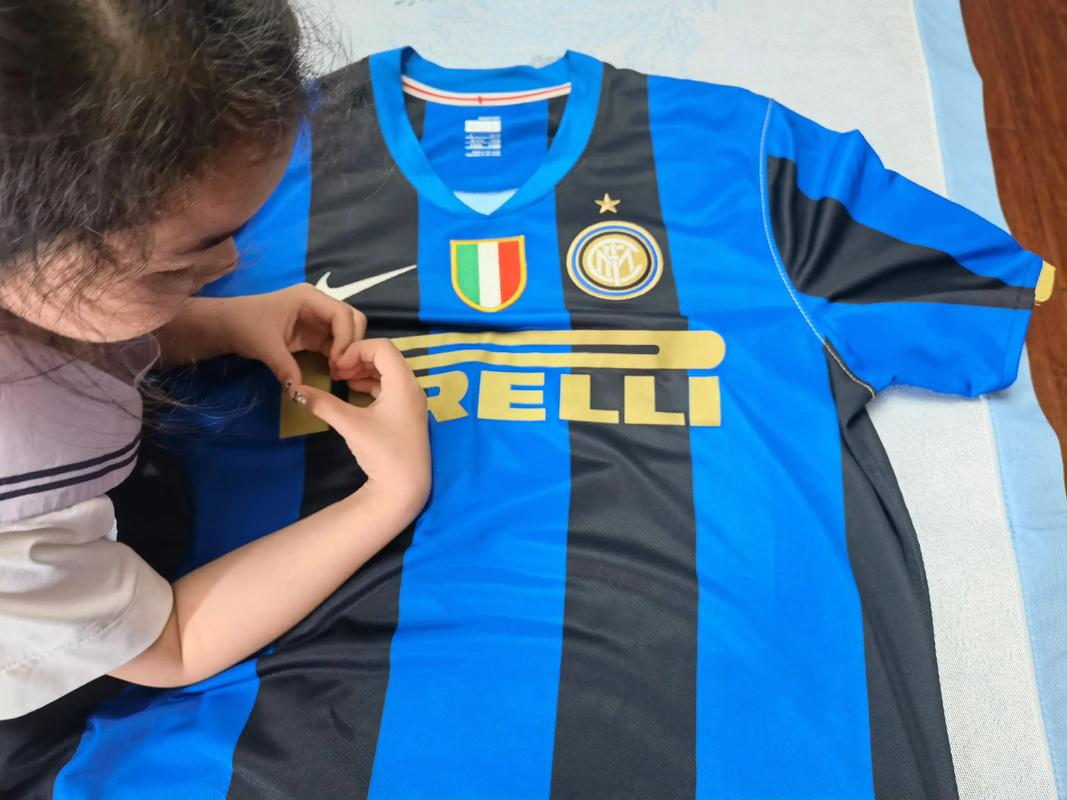 半场战报：比萨0-1帕尔马，贝内迪恰克点射（中场快讯：帕尔马1-0比萨，贝内迪恰克点球破门）