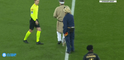 穆帅：今天胜利的功劳属于球员们，要说谁比谁更好是不公平的（穆里尼奥：这场胜利归功于球员，评谁更出色并不公允）